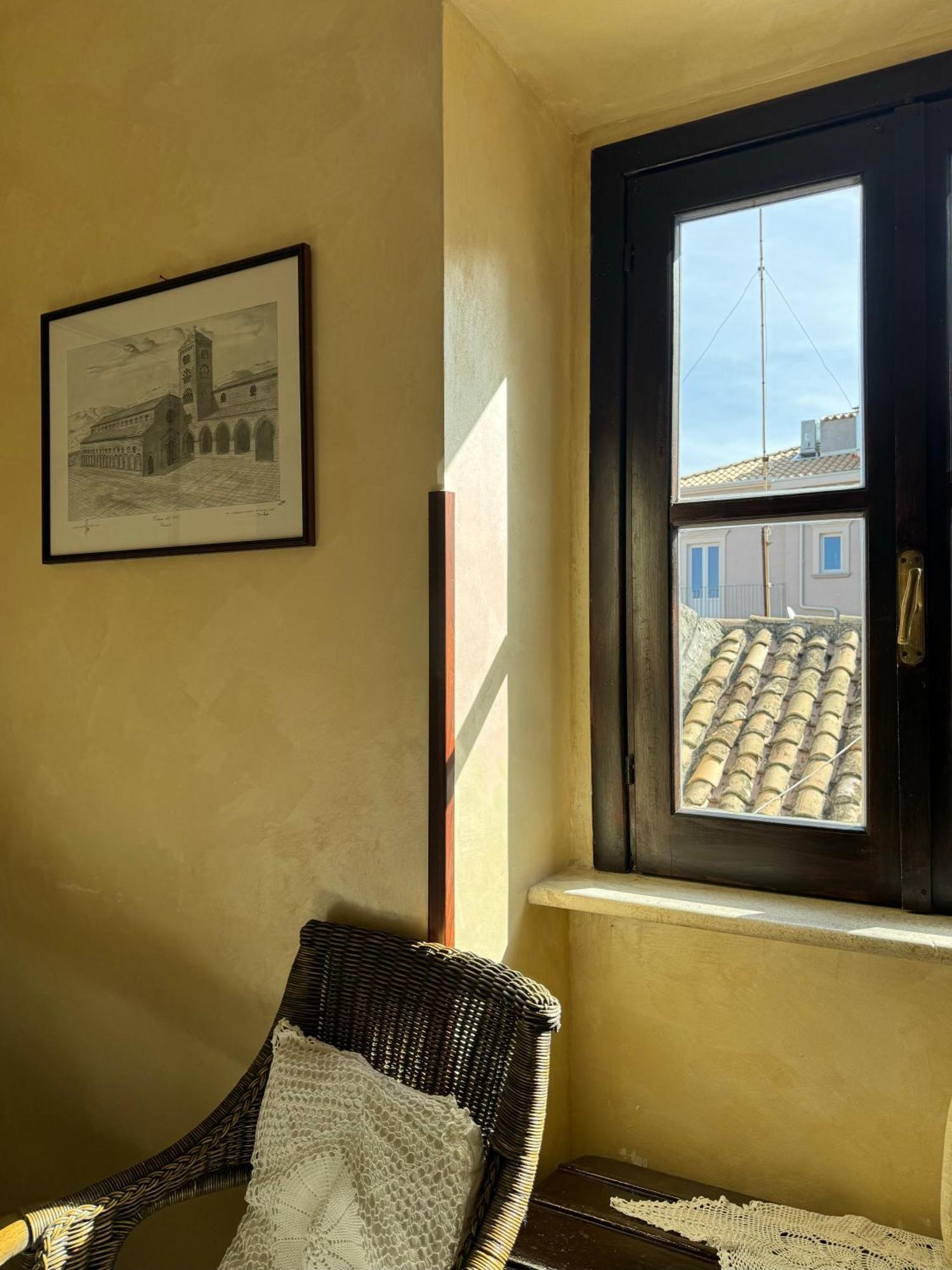 B&B Rivellini Tropea Luaran gambar