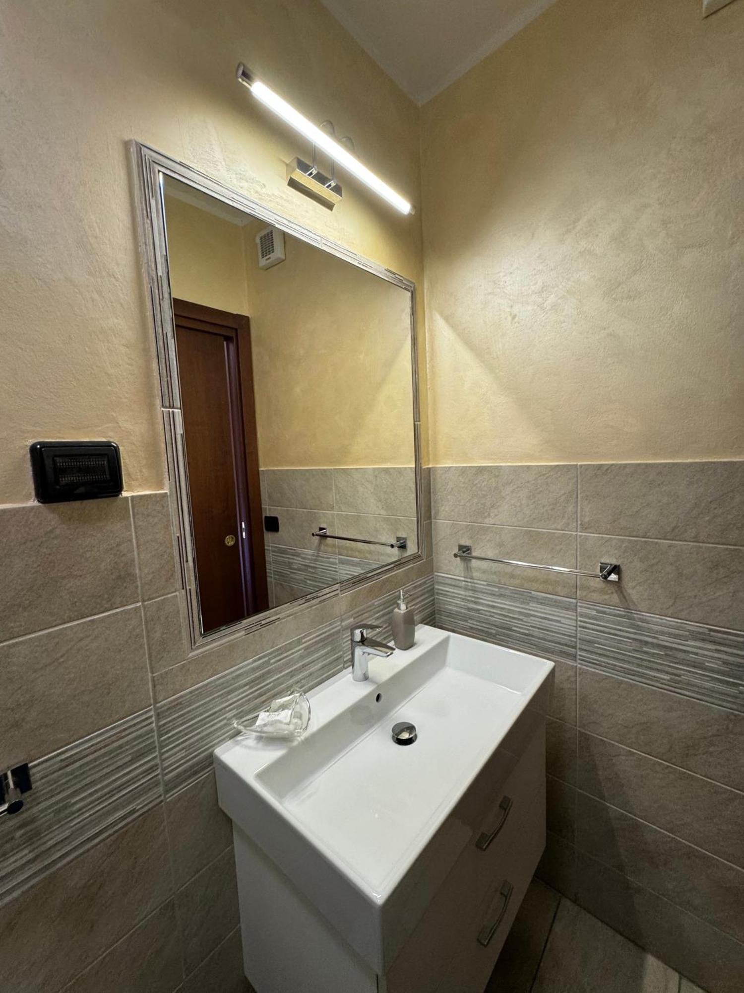 B&B Rivellini Tropea Luaran gambar