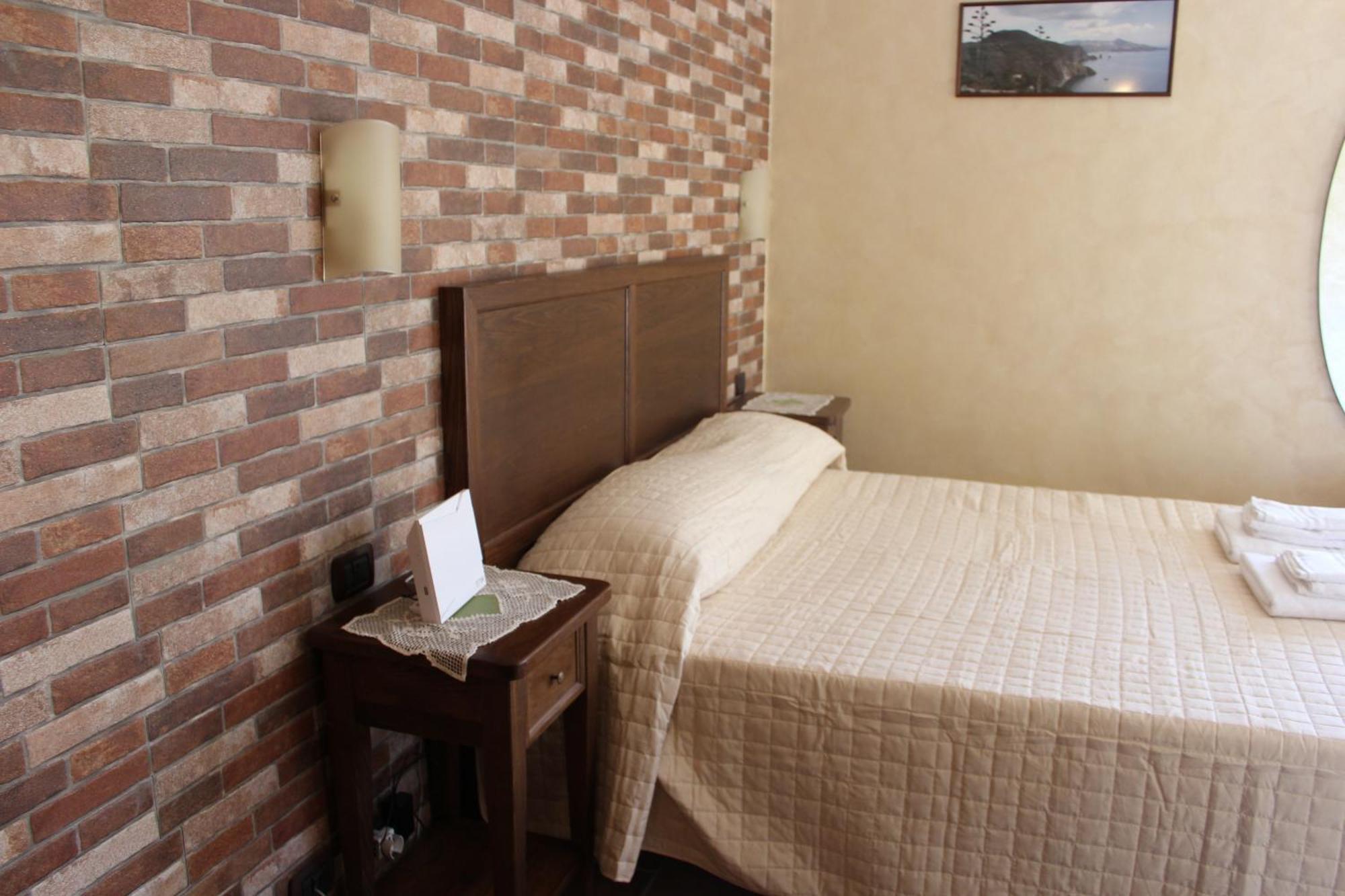 B&B Rivellini Tropea Luaran gambar