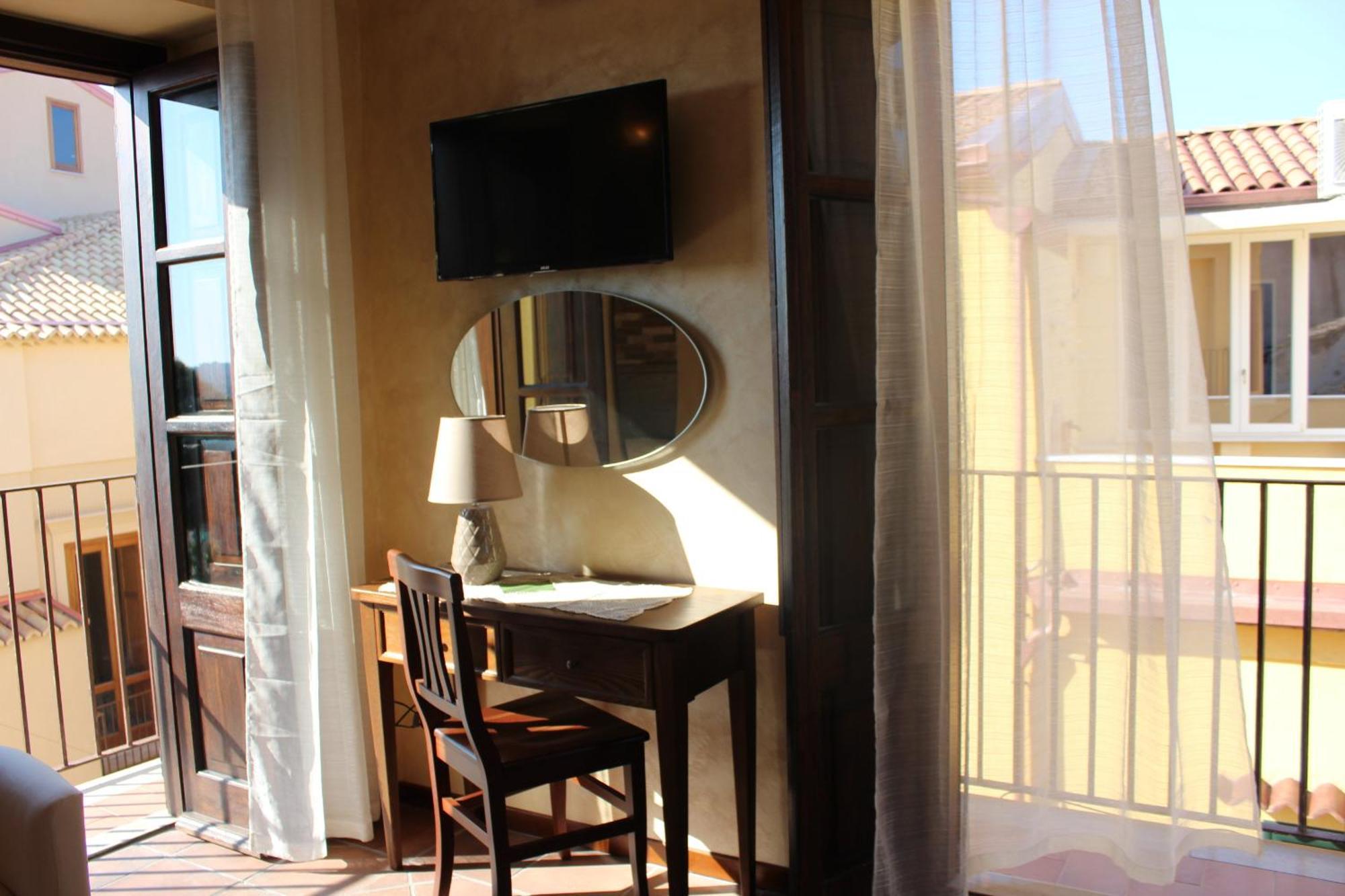B&B Rivellini Tropea Luaran gambar